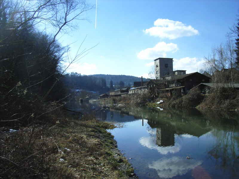 Bild zeigt die ehemalige Giesserei der Firma Blumer&Shne direkt oberhalb des Kraftwerks gelegen